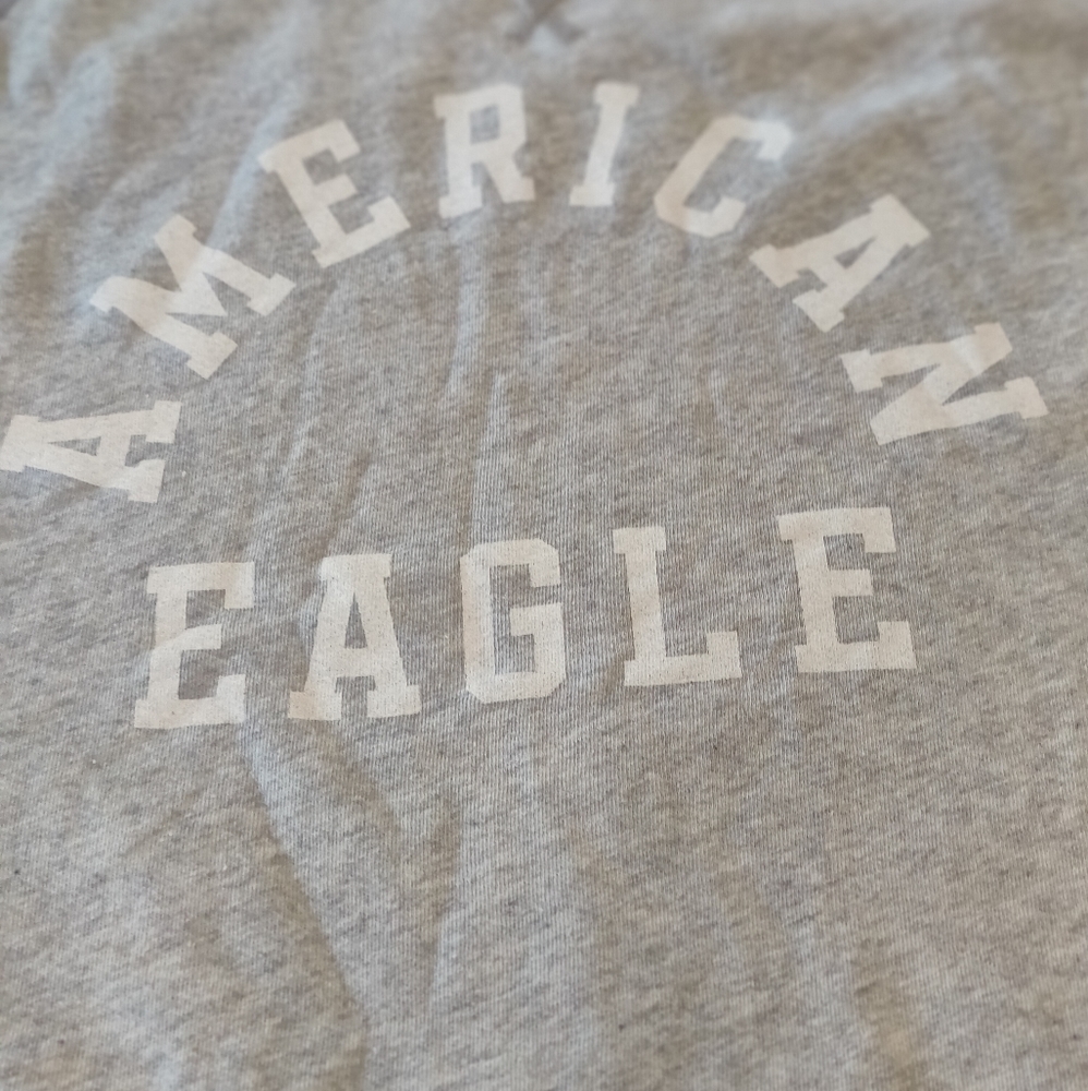 Great Condition: American Eagle Short Sleeve Light Sweatshirt Women XS